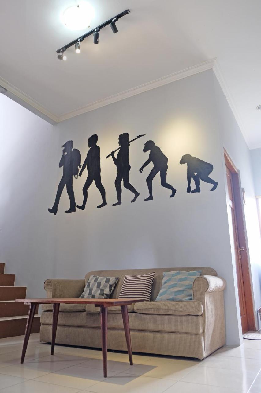 The Attic Bed & Breakfast Bandung Esterno foto